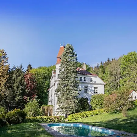 Zamecek-travnik Cvikov